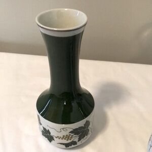 Vintage 1877 GDR porcelain green and white vase w/grapevines along the bottom